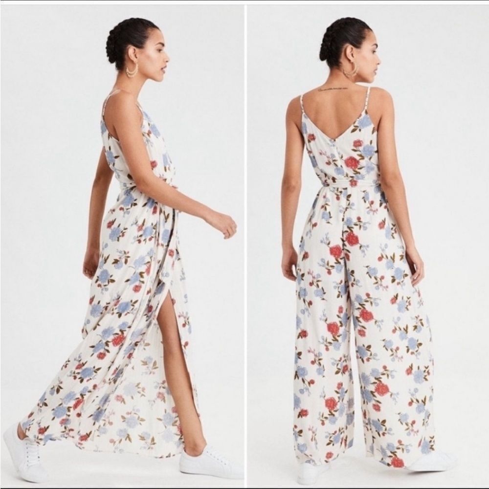 American Eagle Floral Wide Leg Wrap Jumpsuit Size 10 Boho Cottagecore Resortwear